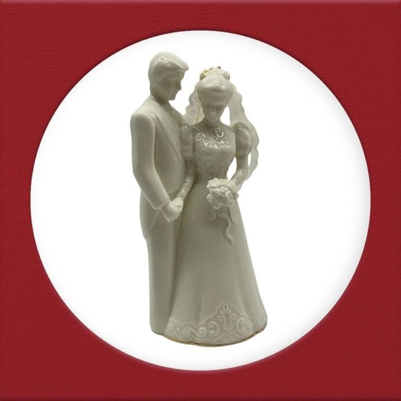 San Francisco Music Box Company Vintage Musical Bride & Groom Porcelain Figure - Picture 3 of 16